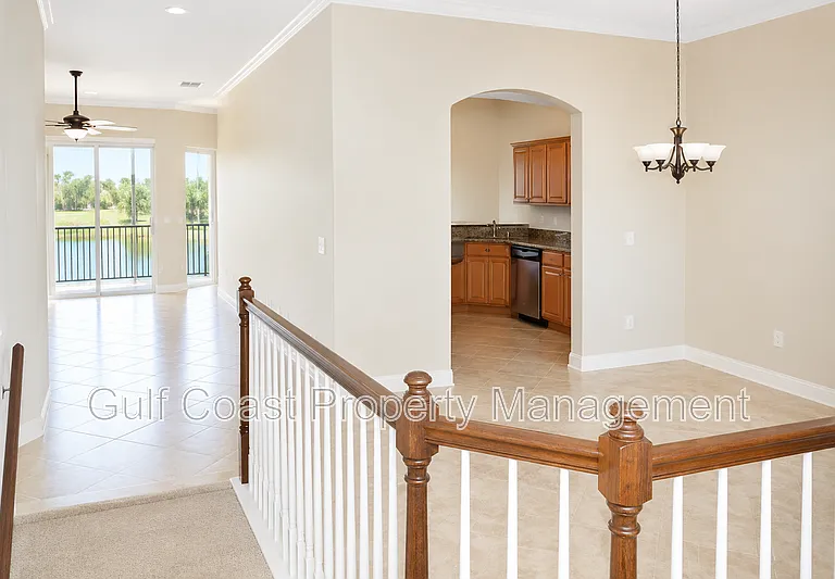 8361 Miramar Way — Photo 3