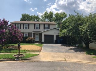 4403 Hillside Ct, Alexandria, VA 22306