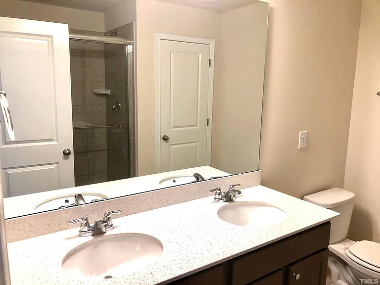 2080 Hosel Ln — Photo 13