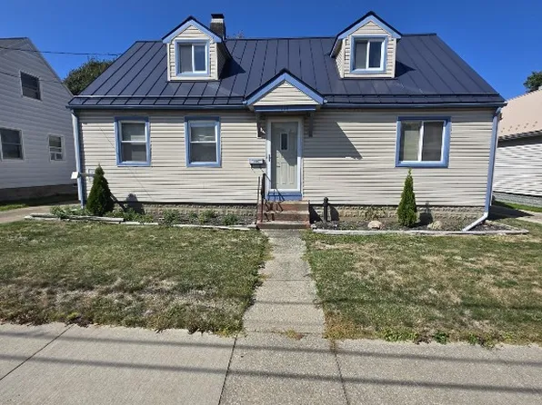 414 E 38th St, Erie, PA 16504