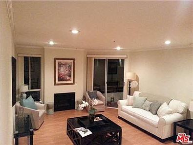 1st image of 500 S Berendo St APT 215