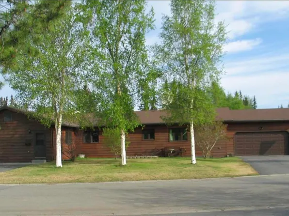 4740 Villanova Dr, Fairbanks, AK 99709