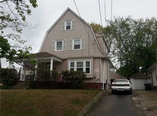 108 Gallatin St, Providence, RI 02907