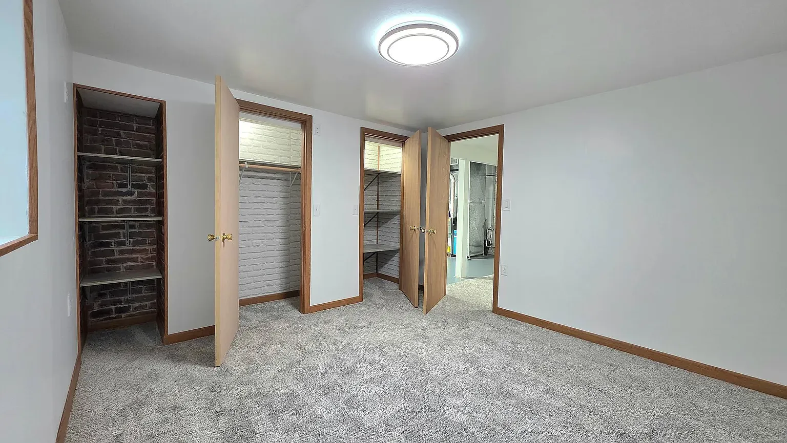 4 bed, 2.5 bath, 1858 sqft, $2,500 — Photo 3