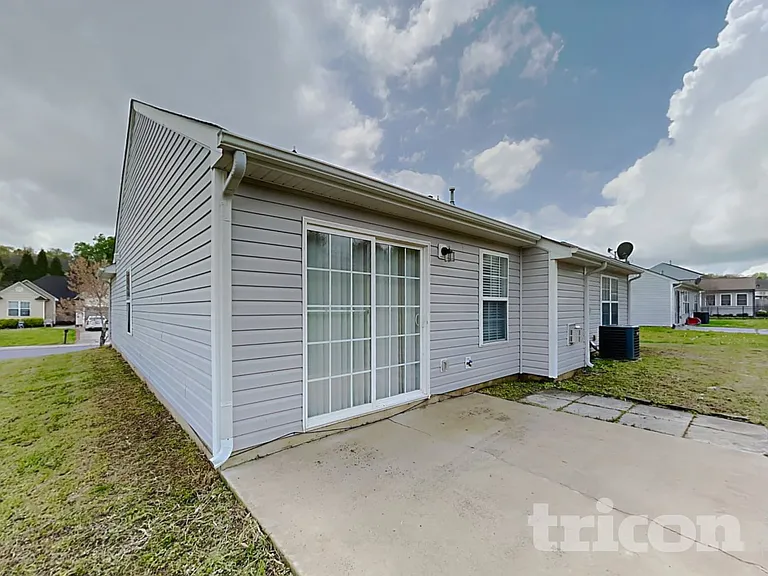 5213 Hildreth Ct — Photo 17