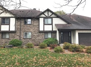 3060 109th Ln NW #8, Coon Rapids, MN 55433