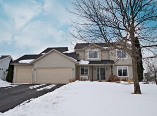 1984 Blue Jay St, Shakopee, MN 55379