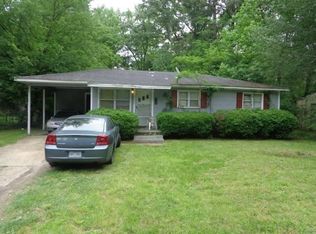 3126 Woodside Dr, Jackson, MS 39212