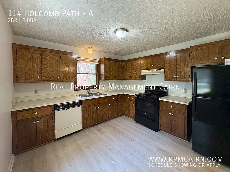 114 Holcomb Path Rd #A — Photo 3