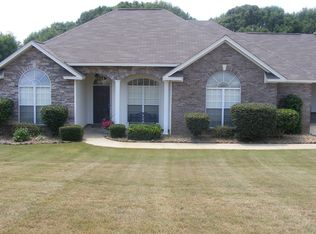 65 Stoney Brook Rd, Millbrook, AL 36054