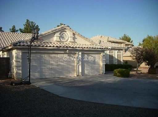3rd image of 6912 Beach Nest Dr