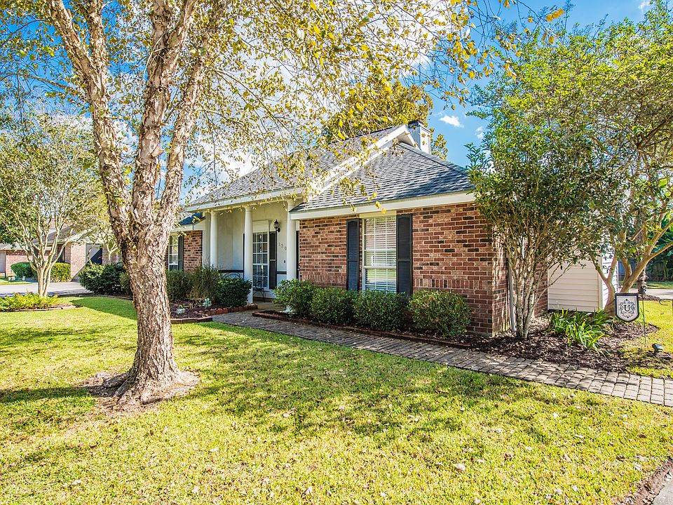1st image of 120 Briar Green Dr