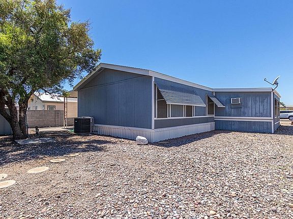 Back of house + AZ room