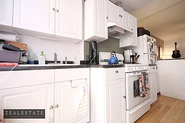 Rented by ZealEstate Group Inc