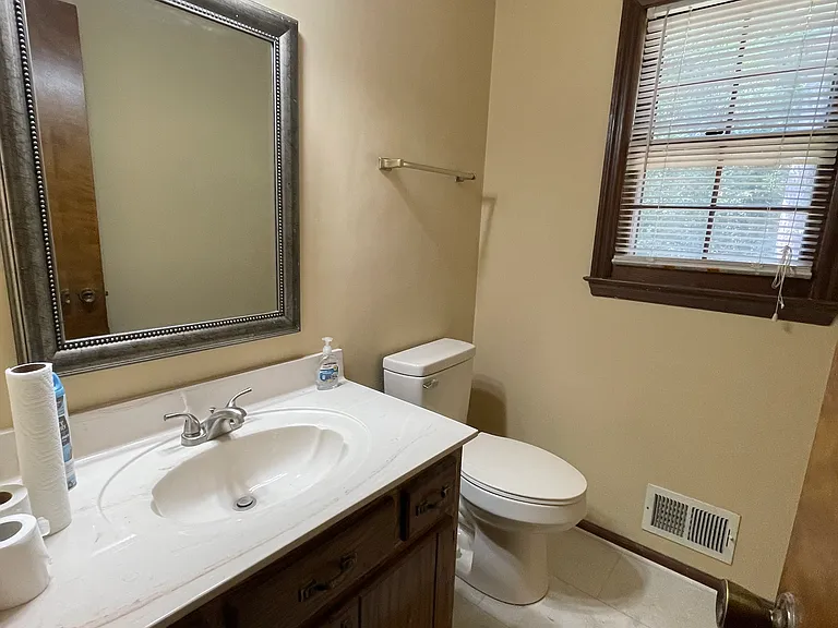 102 McEthel Dr — Photo 6