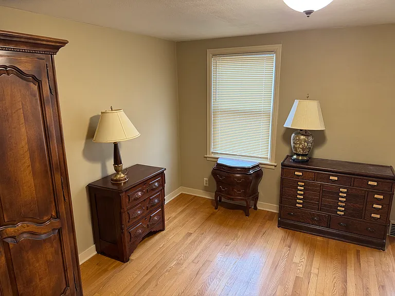 1205 N Appleton St — Photo 17