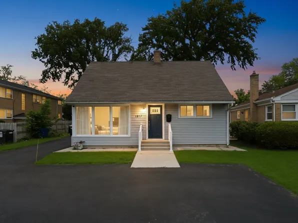1517 E Roosevelt Rd, Wheaton, IL 60187