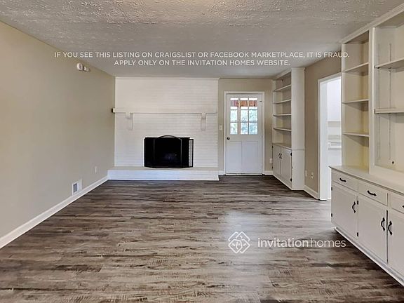 3rd image of 3930 Grove Trl