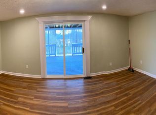 1960 Burgess School Rd, Cookeville, TN 38506