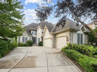 3592 Scottsdale Cir, Naperville, IL
