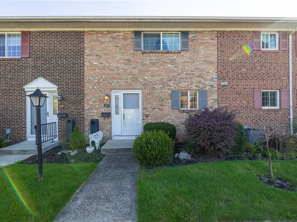 24 Holiday Hbr, Canandaigua, NY 14424