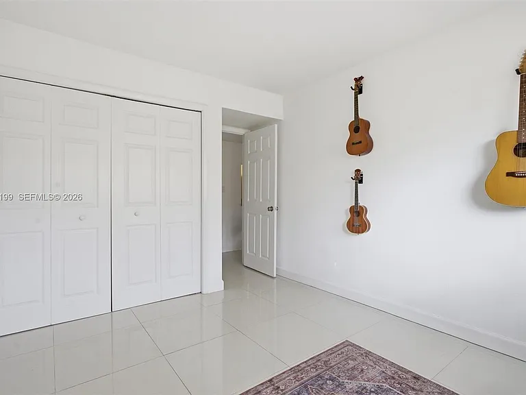 183 Lakeview Dr #102 — Photo 15