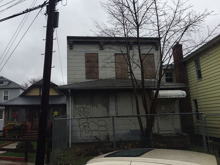 1st image of 5329 Woodside Ave