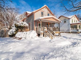 300 Oxford Ave, Oshkosh, WI