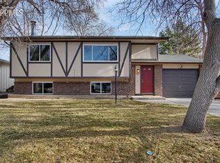 3927 Fetlock Cir, Colorado Springs, CO 80918