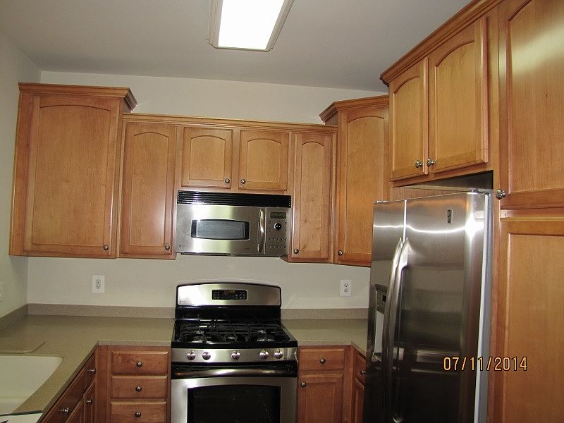 2nd image of 7065 Heritage Hunt Dr APT 202