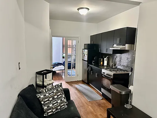 Rented by Building Equity Real Estate LLC | media 5