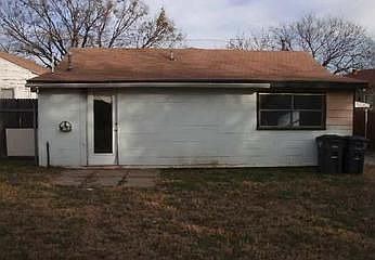 2nd image of 332 Nursery Ln