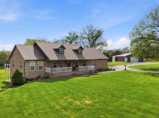 1270 E 415th Road, Bolivar, MO 65613