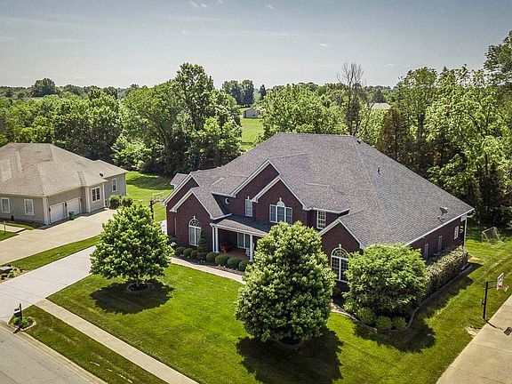 4th image of 545 Oak Creek Dr