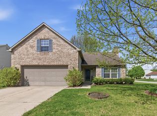 2074 Alysheba Dr, Indianapolis, IN