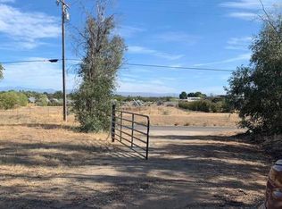 13180 Baker Rd, Red Bluff, CA 96080