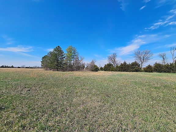 1230 & Missouri Rd, Garnett, KS 66032 | MLS #48276 | Zillow