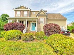 121 Birdie Ln, Elizabeth City, NC 27909