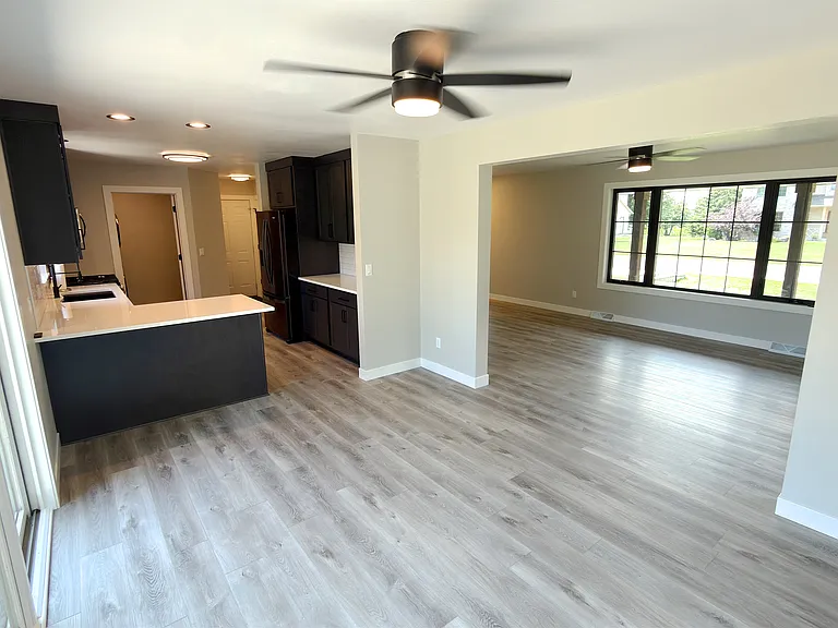 W2012 Fairfield Ln — Photo 7