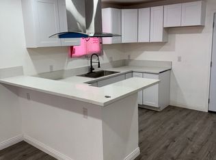 222 Moneta Ave #B, Bakersfield, CA 93308