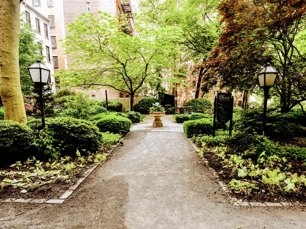 45 Tudor City Place image 1 of 36