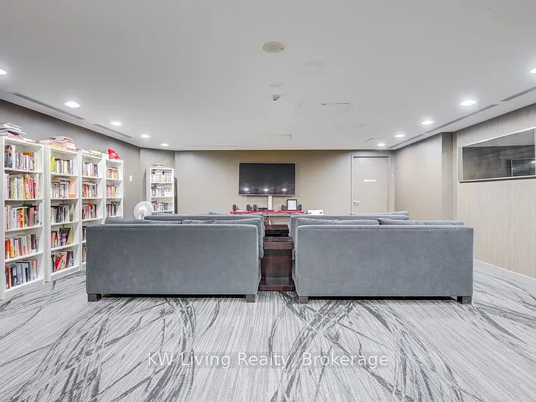 1171 Queen St W #305 — Photo 32
