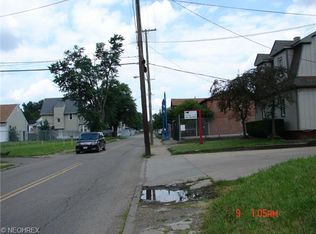 1408 Maple Ave NE, Canton, OH 44705