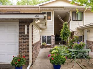 6111 Creek View Trl, Minnetonka, MN 55345