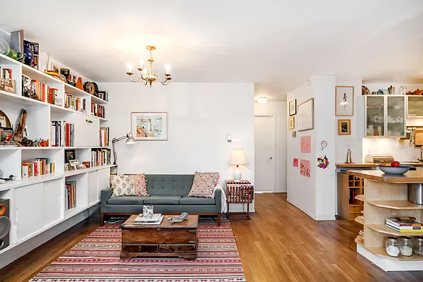 Sold by Compass | media 14