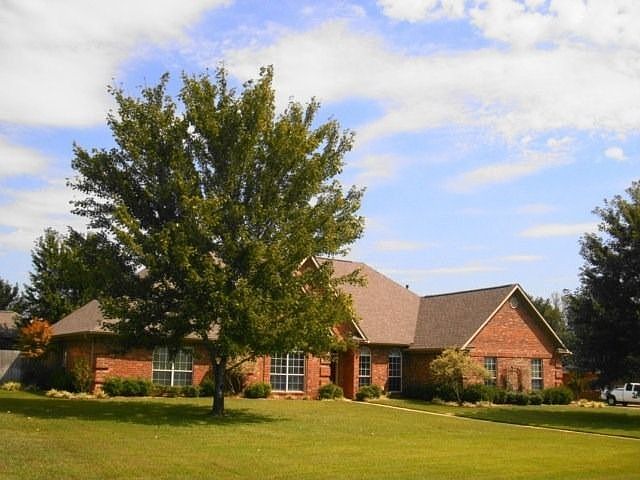 1st image of 7211 Stonewall Dr