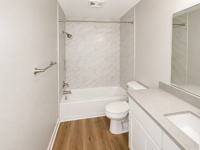 1612 Richardson St #1 — Photo 9