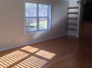 110 N Main St APT A, Watkinsville, GA 30677