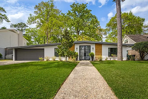 13122 Barryknoll Ln Photo 1