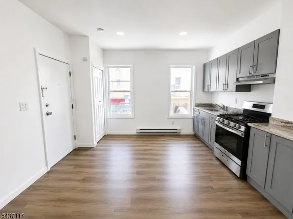 76-78 Market St #2, Paterson, NJ 07505